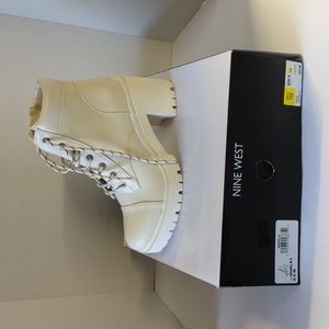 Nine West Quala 3 Heeled Combat Style Boot, White, Women's 8.5 M, NIB, HOST PICK